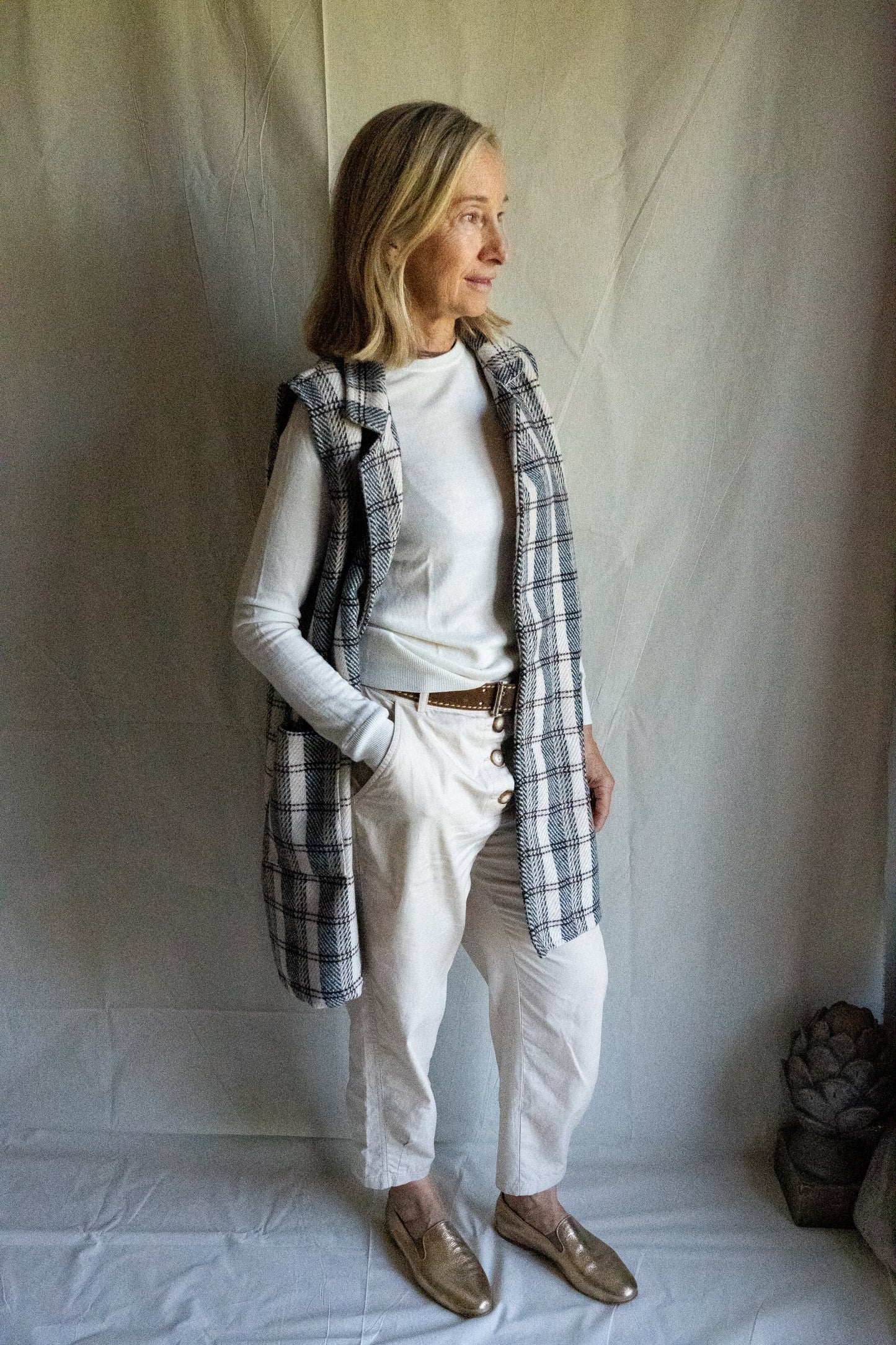 Chaleco de cuadros en tonos beige CAMILA