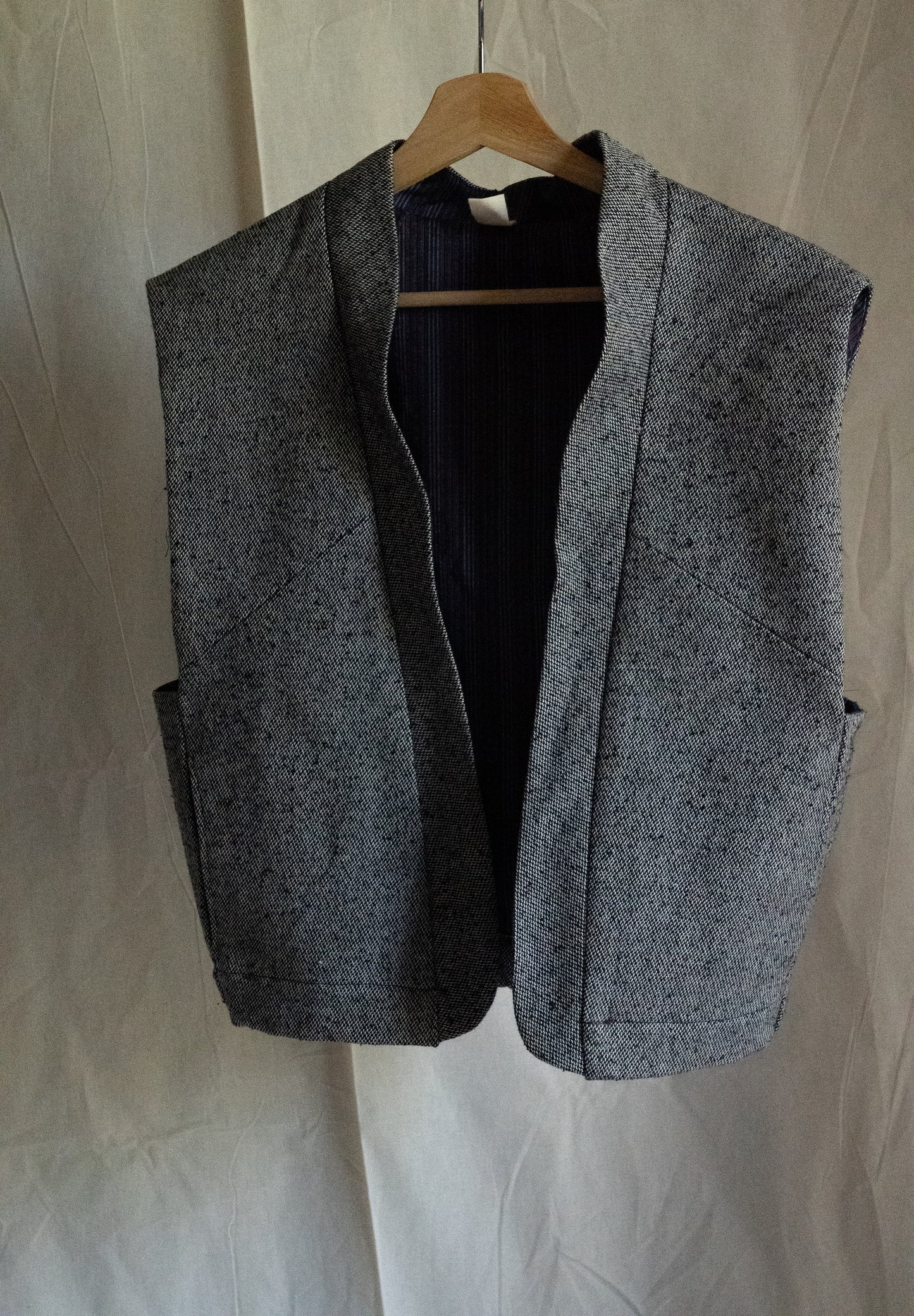 NIKA short vest