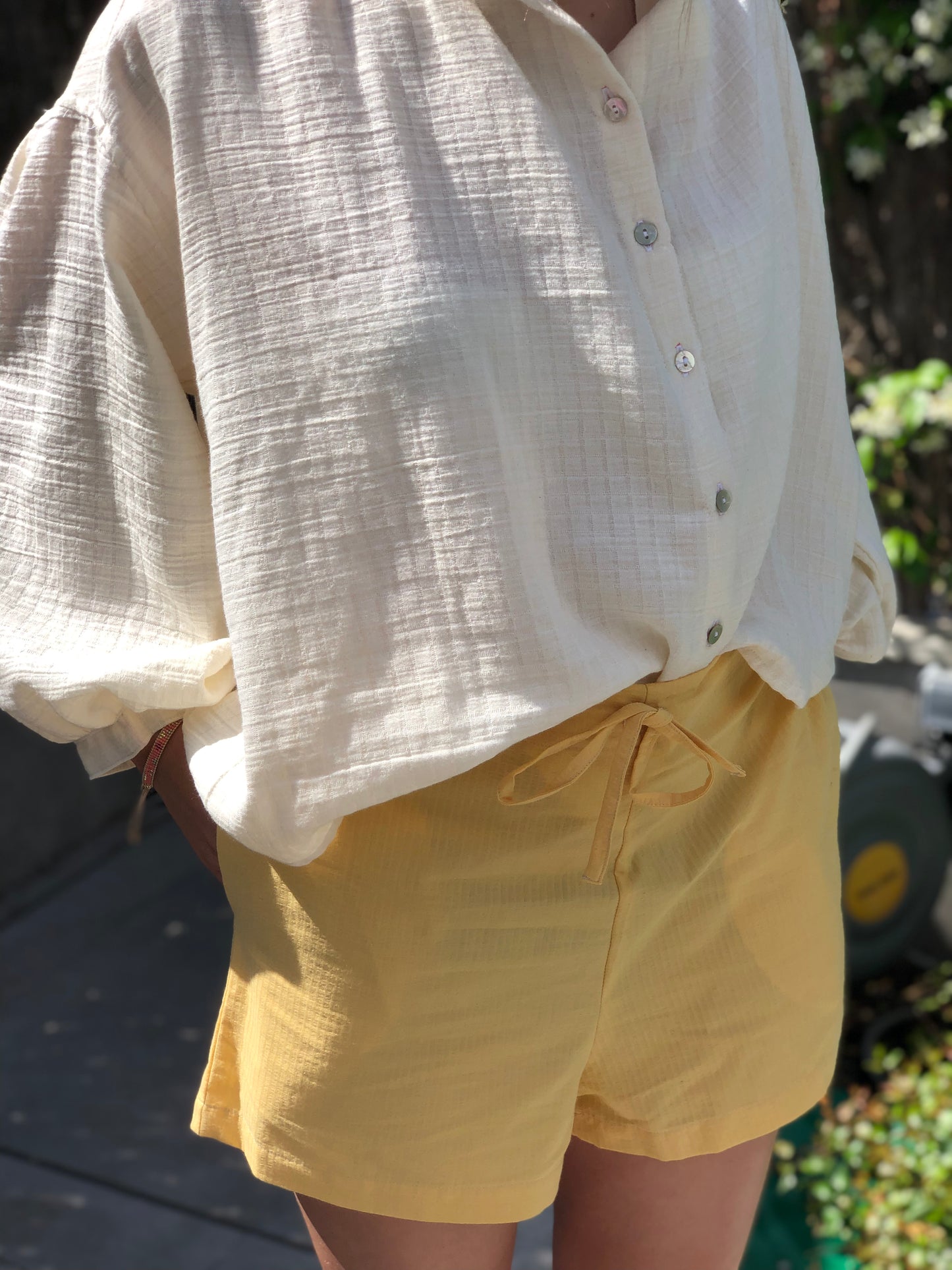 Mine yellow
