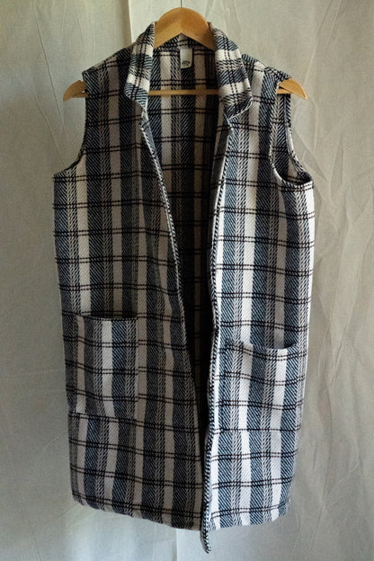 CAMILA beige checked vest